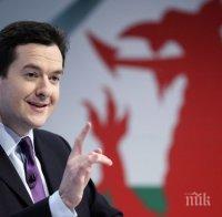  Джордж Озбърн се готви да удвои съкращаването на обществените разходи