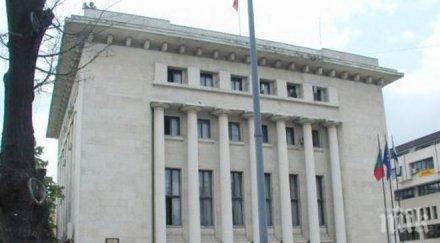 гардове сот пазят общински обекти вандали