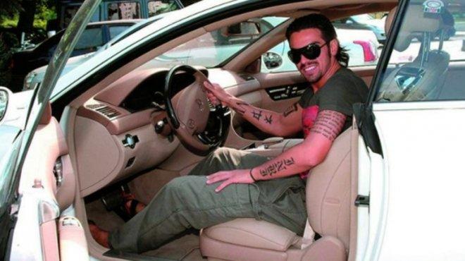 Лудост! Джизъса гази закона, футболистът за малко да предизвика зверска катастрофа в столицата! Вижте защо