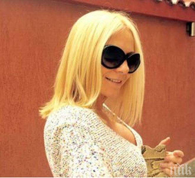 Камелия го закъса! Вижте какво мъчи певицата