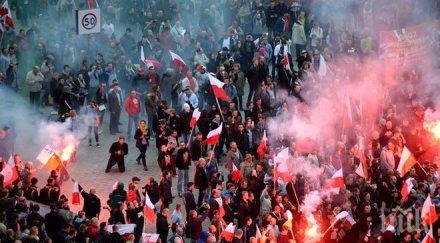 поляците отново вдигната протест