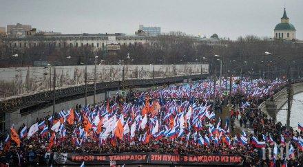 ужасяващо проукраински бунтовници убиха старец време марш памет борис немцов видео