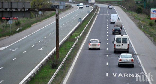 КЗК се произнася по жалбите за спряната поръчка за Хемус до края на март