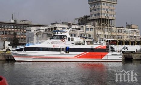 Луксозен катамаран ще обслужва линия по Южното Черноморие