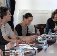 В Дупница продължава набирането на кандидати по схемата за младежка заетост
