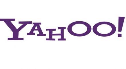 yahoo продава активи млрд долара
