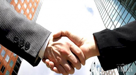 бисери подчинени спрямо техният шеф 100 смях крилати фрази изричал