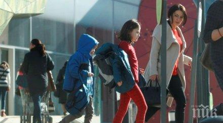 депутатите отказаха вдигнат майчинските