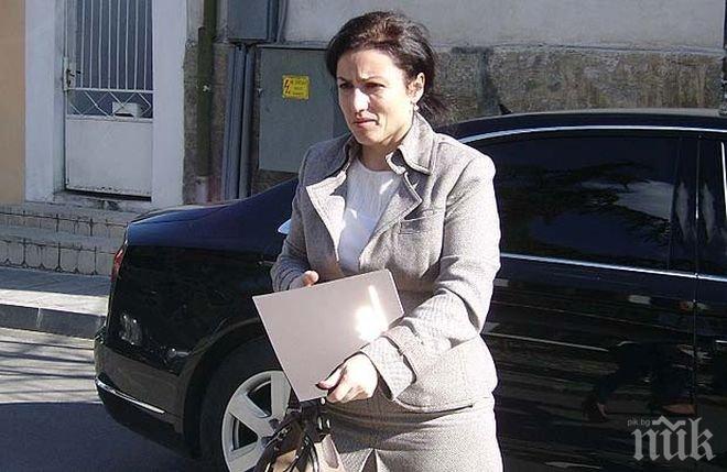 Танева ще посети българския щанд на селскостопанското изложение в Париж