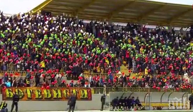 Уникална атмосфера в Коматево за Трети март (видео)