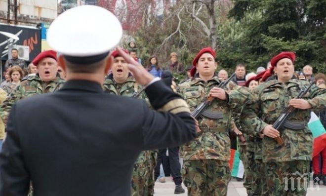 Бургас отдаде чест на освободителите (снимка)