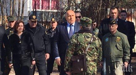 първо пик премиерът борисов разкри готова българия бежанци снимки