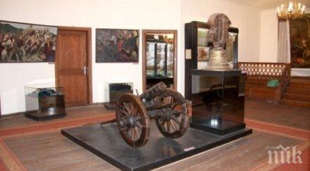 експозицията българско възраждане разгледана пловдив