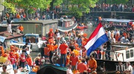 наш шофьор остави сънародничка без дрехи холандия заради дълг евро