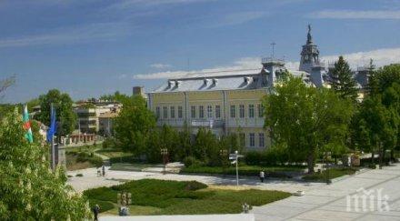 жителите силистра настояват запазване старите чинари центъра града