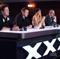 Ицо Хазарта флиртува с Михаела Филева