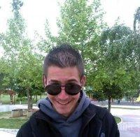 МЕДИЦИНСКО ЧУДО! Тийнейджър от Горна Оряховица 15 години живее с половин сърце! 