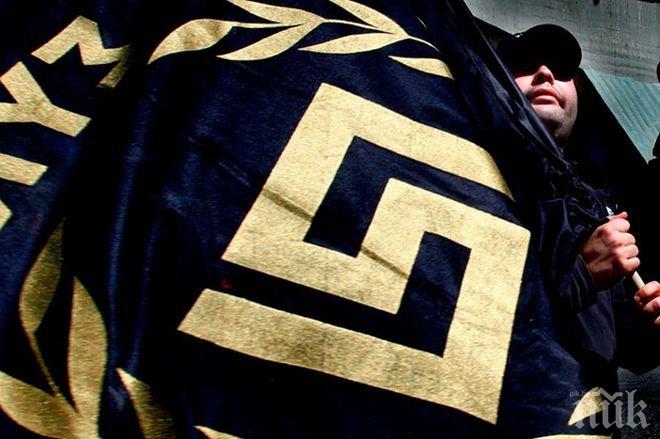 Гръцки евродепутат неонацист бе изгонен от Европейския парламент след расистка тирада