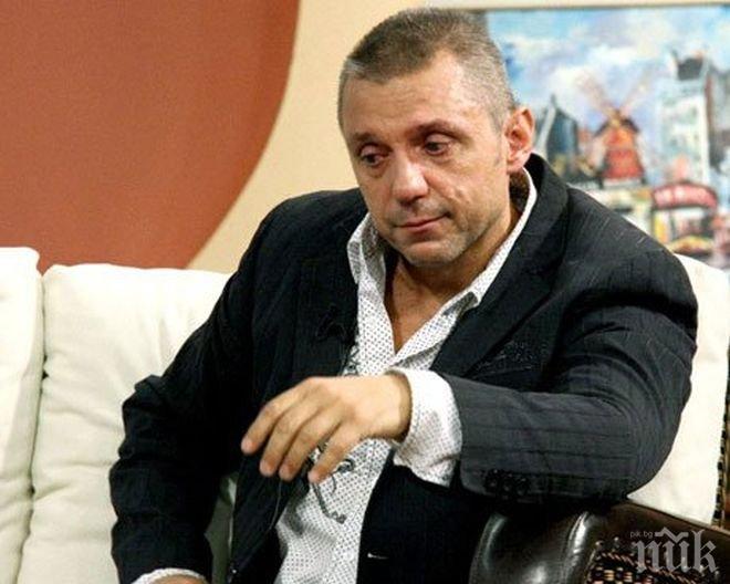 ЕКСКЛУЗИВНО! 
Крум Савов изригна след гаврата на Би Ти Ви с него!