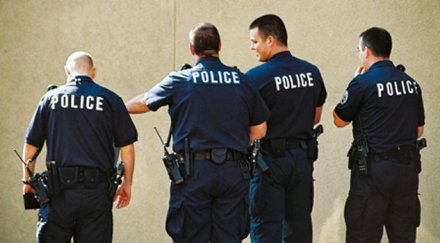 тийнейджъри убиха пенсионерка два телефона