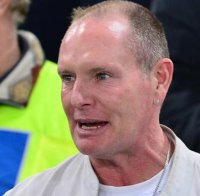 Пол Гаскойн жулел по 2 литра джин и 15 бири на ден