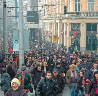 Юристи консултират безплатно всички с надписани сметки!