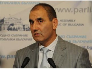 варненец заплаши бомба цветанов