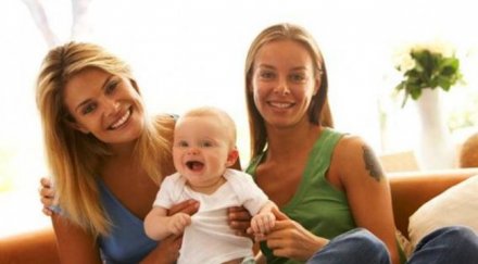 200 000 французи живеят партньор същия пол