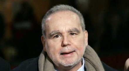 арестуваха собственика италианския вестник кориере сера