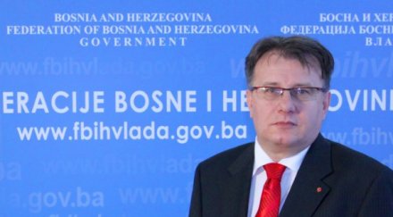 падна федералното правителство босна херцеговина