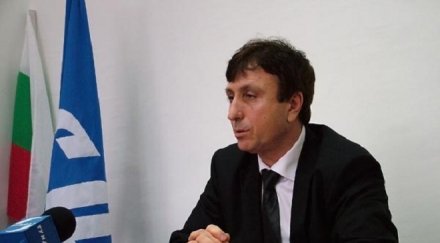 депутатът кирчо димитров също напусна сдс