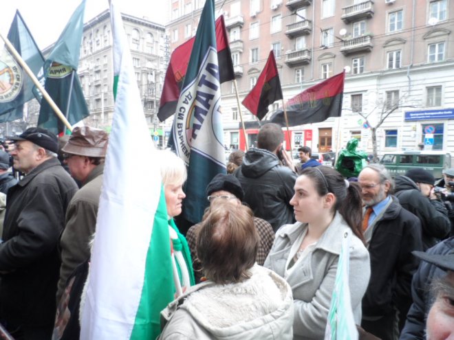 ВМРО: ЧЕЗ свалила печалбите десет пъти