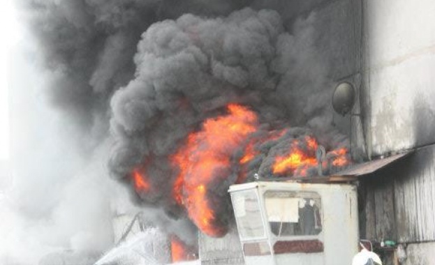 Чеченски мафиоти взривиха заведение на футболист в Лиеж