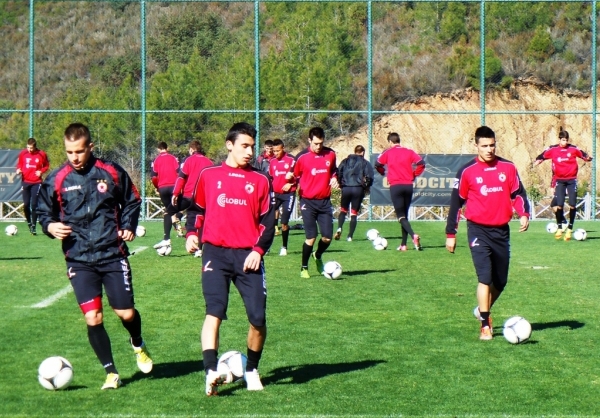 ЦСКА представя отбора си срещу Монтана на Армията