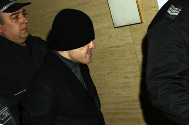 Брендо осъден на 7,5 г. затвор, отнемат му над 21 млн. лв.