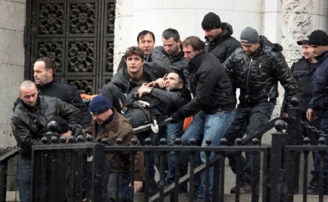 Съпругата и сестрата на Баретата движат бизнеса му