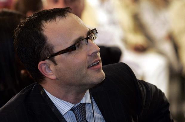 Шефът на финансовия надзор не се яви пред съда за делото срещу Брендо