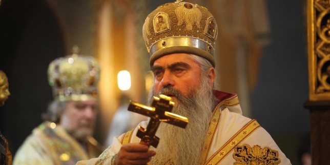 Трима се борят за патриаршеския жезъл в петък, Кирил е фаворит