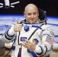 Американският астронавт Скот Кели ще се пенсионира през април