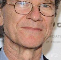 Джефри Сакс: САЩ предизвикаха бежанската криза с помощта на Рияд и Анкара 