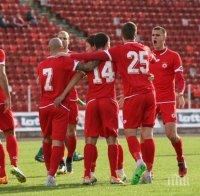 Двама от ЦСКА пропускат мача с 