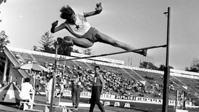 Почина двукратната олимпийска шампионка в скока на височина Йоланда Балаш