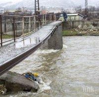 Водата в Момчилград и 12 села не е годна за пиене