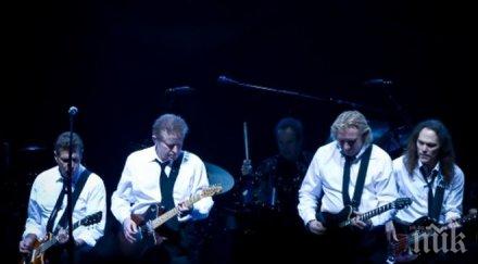 легендарната банда ийгълс сбогува сцената феновете