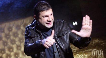 първо пик тони стораро сложи перука снимка