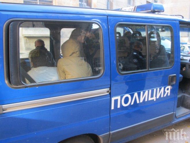 Листчета с маршрута за придвижване са открити у проникналите имигранти в Македония