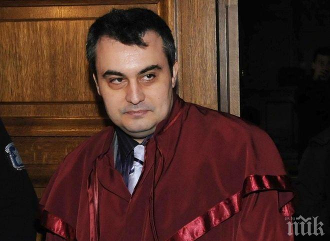 Етичната комисия може да изслуша и Кокинов за твърденията на Атанасов  