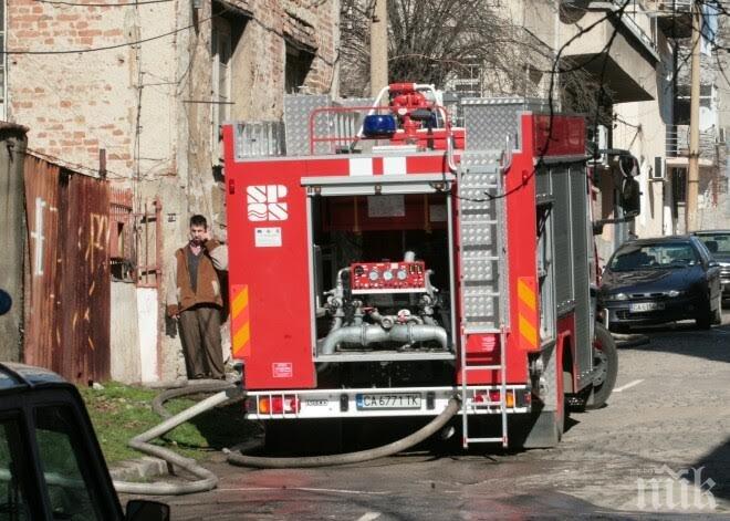 Трагедия в Дупница! Пламъци погълнаха жена в апартамента й