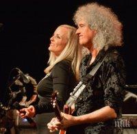 Брайън Мей с уникално акустично шоу в НДК (видео)