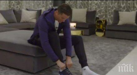 роналдо уникални обувки завързват сами видео